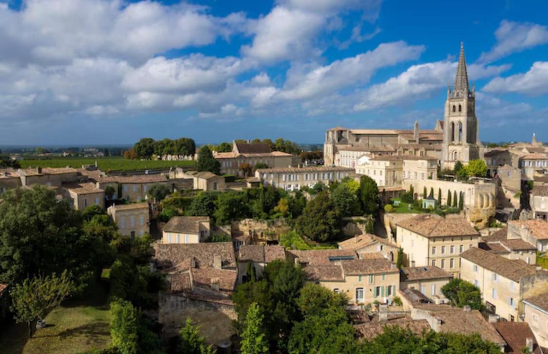 Chambre Zen Saint-Medard-de-Guizieres Esterno foto